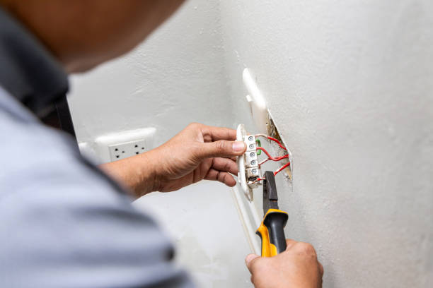 Best Emergency Electrical Repair  in Mansfield, AR